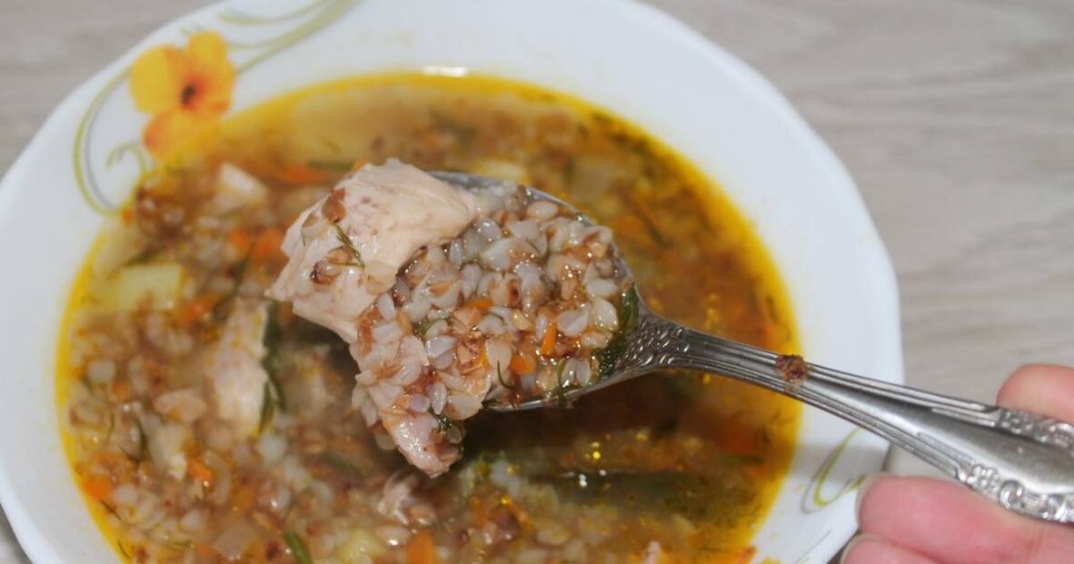 pohanková polévka na hubnutí